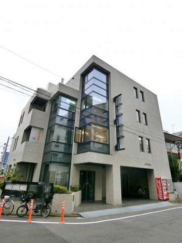 千駄ヶ谷三丁目のお勧めな賃貸事務所・店舗をご紹介致します！