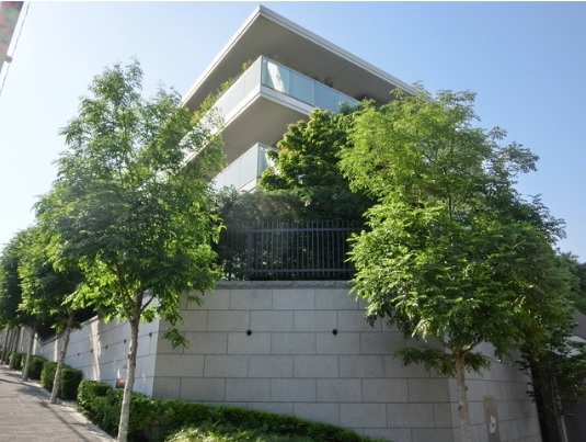 「ザ・パークハウス広尾羽澤」 南向きで陽当り良好！ファミリー層向けの高級賃貸マンション！