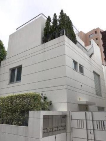 「テラス乃木坂」赤坂地区にある4LDKのテラスハウス物件!!