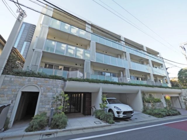 「フィルモ南平台」複数路線利用可能で閑静な住宅街に佇む賃貸マンションをご紹介します☆