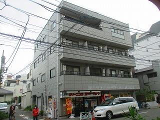 「モンターニャ千駄ヶ谷」北参道駅徒歩4分!!代々木駅徒歩9分!!ペット相談可!!1DKをご紹介!!