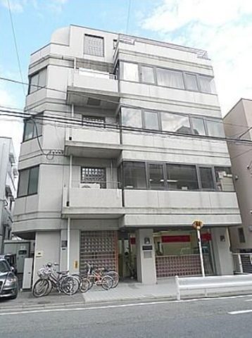 「フローリッシュ千駄ヶ谷」キュービックガラスで明るい印象のビルのオフィスをご紹介☆