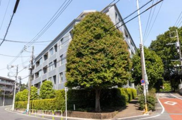 「外苑レジデンス」根強い人気の中央線が最寄り駅の2LDKの物件をご紹介します☆