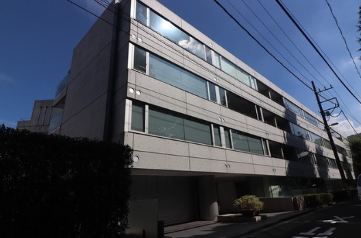 「クエストコート原宿」原宿駅まで徒歩3分!ペット相談可能な2LDKの物件をご紹介☆彡