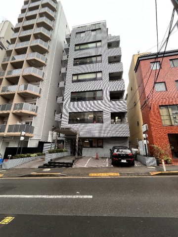 「小高ビル」OAフロア☆男女別トイレ☆ 嬉しい設備のオフィスをご紹介☆彡