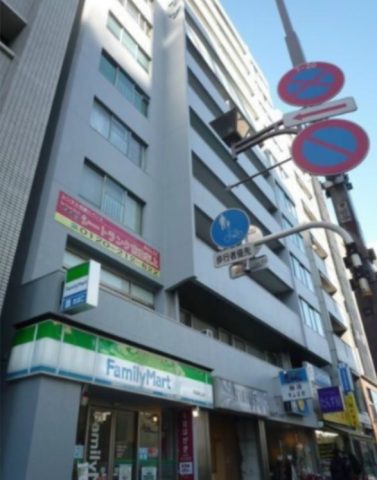 「青山セブンハイツ」渋谷にあります、青山通りに面した建物の最上階のお部屋をご紹介☆彡