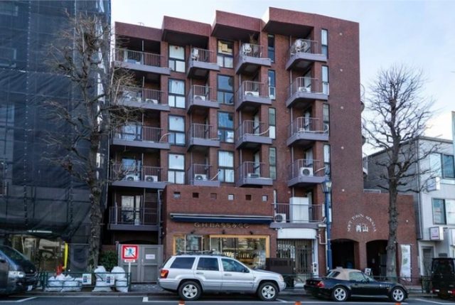 「ソフトタウン青山」住居(セカンドルーム可!)、事務所(現場事務所相談可!)に最適な物件をご紹介☆彡
