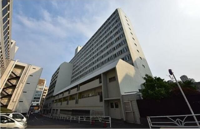 「神宮前コーポラス」明治通り沿いの建物で高層階・眺望良好の当社管理物件の事務所をご紹介☆彡