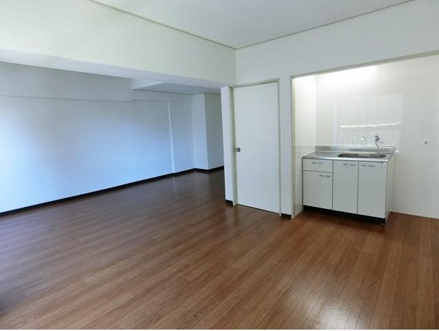 東常盤松マンション 他のお部屋の内装になります。