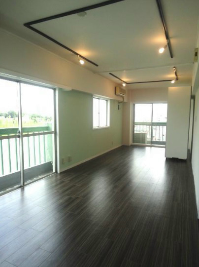 東常盤松マンション 他のお部屋の内装になります。