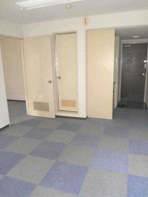 青山アルコーブ 他のお部屋の内装になります。