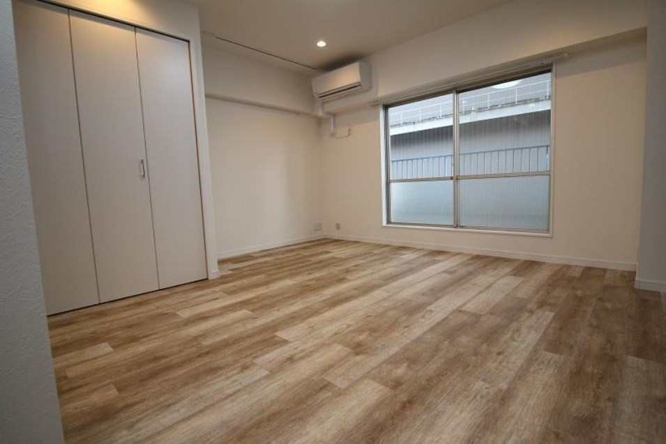 ニュー渋谷コーポラス 他のお部屋の内装になります。