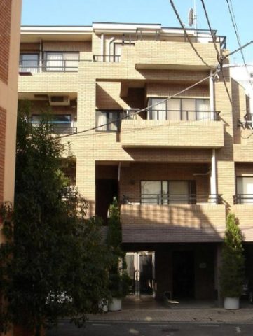 「ドエル神宮前」充実した設備と便利な立地に加え、柔軟で経済的な条件を備えたワンルーム物件をご紹介☆彡