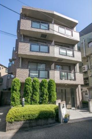 「エムズ・フラッツ」必要な買い物にも困らない便利な立地!春から新しい生活をスタートしたい方にオススメな物件をご紹介☆彡