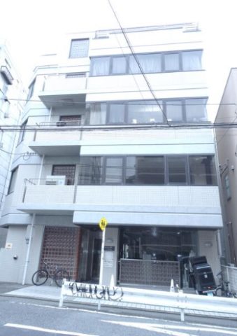 「フローリッシュ千駄ヶ谷」ダガヤサンドウエリアでのビジネス活動をさらに引き立てる魅力的な事務所物件をご紹介☆彡