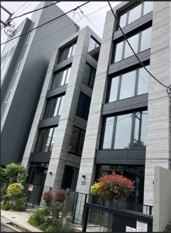 「LAPiS青山Ⅱ(ラピス青山Ⅱ)」青山エリアならではの落ち着いた雰囲気の中で、都会的な感性を刺激しながら仕事に取り組むことができる、魅力あふれるオフィス物件☆彡