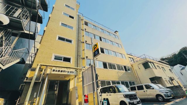 「第2宮庭マンション」100㎡超の1階ワンフロア独占オフィスで搬入出も楽々な物件をご紹介☆彡