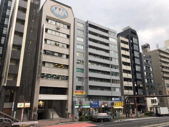 「かなりマンション赤坂」赤坂の静けさに包まれながら、住まいにも仕事にもフィットする、自由度の高い上質空間の1LDKをご紹介☆彡