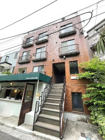 「マインコート乃木坂」7万円台で叶う、港区アドレスの快適生活。初めての都心暮らしにもおすすめの物件をご紹介☆彡